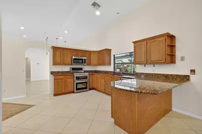 2122 SW Cadiz Avenue, Port Saint Lucie, FL 34953 - Photo 11