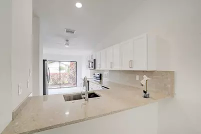 3 Fawlkland Circle, Boynton Beach, FL 33426 - Photo 13