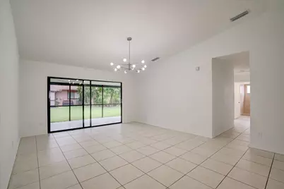 3 Fawlkland Circle, Boynton Beach, FL 33426 - Photo 9
