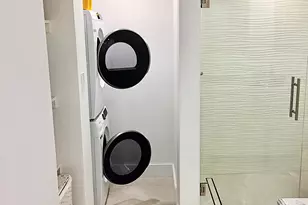 5550 N Ocean Dr, Singer Island, FL 33404 - Photo 29