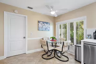 145 Eagleton Ct, Palm Beach Gardens, FL 33418 - Photo 9