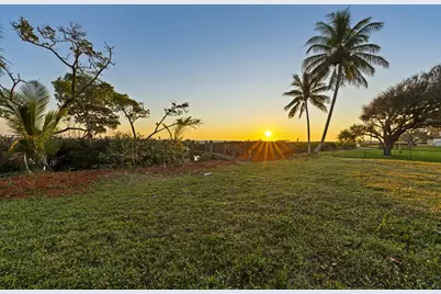 36 S Sewalls Point Road, Sewalls Point, FL 34996 - Photo 23