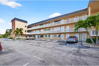 131 Doolen Court #304, North Palm Beach, FL 33408 - Photo 5