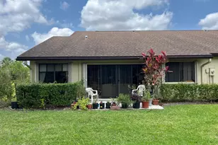 139 Meander Cir, Royal Palm Beach, FL 33411 - Photo 25