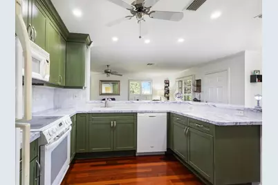 517 SE 27th Terrace, Boynton Beach, FL 33435 - Photo 11