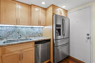 226 Brazilian Ave, Palm Beach, FL 33480 - Photo 13