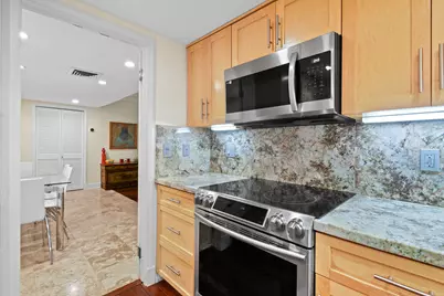 226 Brazilian Avenue #2 D, Palm Beach, FL 33480 - Photo 15