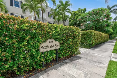 226 Brazilian Avenue #2 D, Palm Beach, FL 33480 - Photo 1