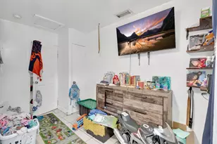 3063 Floweva St, Palm Springs, FL 33406 - Photo 13