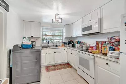 3063 Floweva Street #A, Palm Springs, FL 33406 - Photo 9