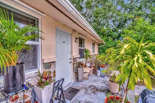 3063 Floweva St, Palm Springs, FL 33406 - Photo 41