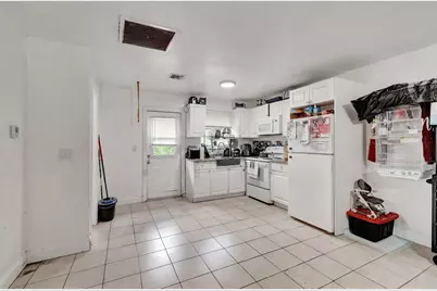 3063 Floweva Street #A, Palm Springs, FL 33406 - Photo 15