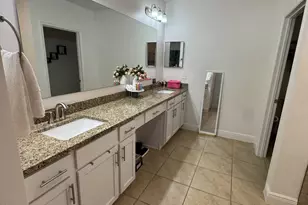 5252 NW E Piper Cir, Port Saint Lucie, FL 34986 - Photo 17