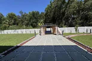 5252 NW E Piper Cir, Port Saint Lucie, FL 34986 - Photo 29