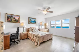 2650 Lake Shore Dr, Riviera Beach, FL 33404 - Photo 11