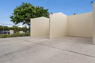 1102 Green Pine Blvd, West Palm Beach, FL 33409 - Photo 21