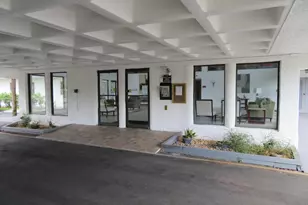 9233 SW 8th St, Boca Raton, FL 33428 - Photo 5