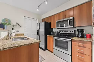 1205 Crystal Way, Delray Beach, FL 33444 - Photo 9