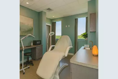 3755 7th Terrace #303 ''Suites'', Vero Beach, FL 32960 - Photo 5