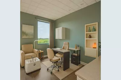 3755 7th Terrace #303 ''Suites'', Vero Beach, FL 32960 - Photo 1