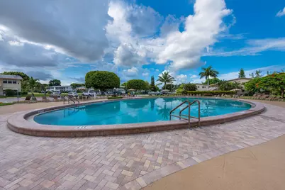 393 Windsor Q, West Palm Beach, FL 33417 - Photo 25