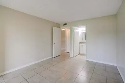 1104 Meadows Circle, Boynton Beach, FL 33436 - Photo 21