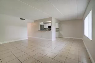1104 Meadows Cir, Boynton Beach, FL 33436 - Photo 5