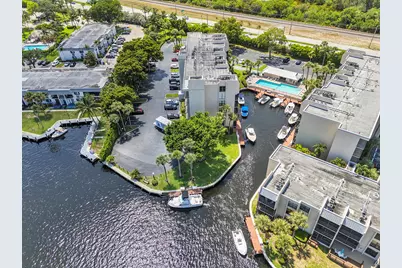 21 Royal Palm Way #405, Boca Raton, FL 33432 - Photo 3