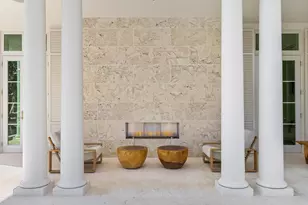 301 Plantation Rd, Palm Beach, FL 33480 - Photo 15