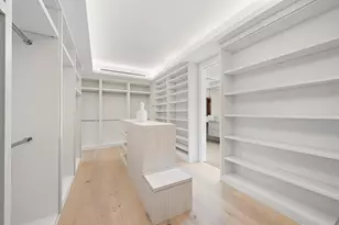 301 Plantation Rd, Palm Beach, FL 33480 - Photo 17