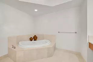 2640 Lake Shore Dr, Riviera Beach, FL 33404 - Photo 31