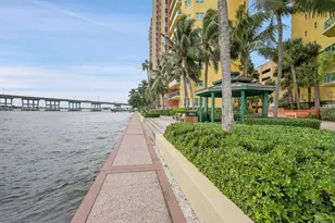 2640 Lake Shore Dr, Riviera Beach, FL 33404 - Photo 51