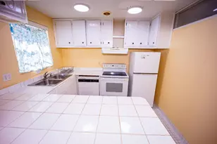 3240 Ridge Hill Rd, Boynton Beach, FL 33435 - Photo 3