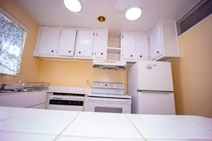 3240 Ridge Hill Rd, Boynton Beach, FL 33435 - Photo 5