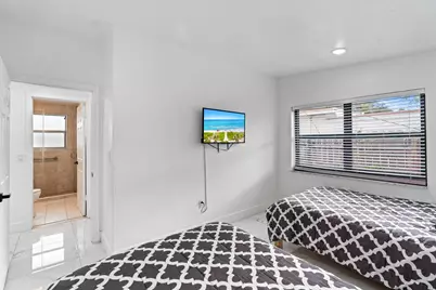 12805 NW 6th Avenue, North Miami, FL 33168 - Photo 21