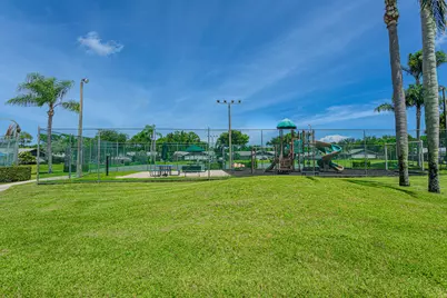 1038 Summit Trail Circle #A, West Palm Beach, FL 33415 - Photo 27