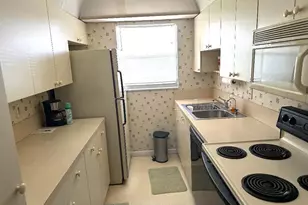 135 South Blvd, Boynton Beach, FL 33435 - Photo 11