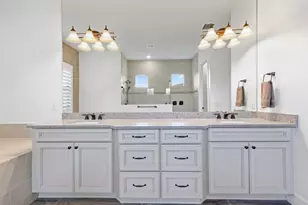 9191 Balsamo Dr., Palm Beach Gardens, FL 33412 - Photo 29