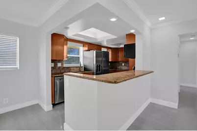 2755 NE 28th Avenue #F2, Lighthouse Point, FL 33064 - Photo 9