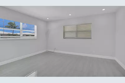 2755 NE 28th Avenue #F2, Lighthouse Point, FL 33064 - Photo 27