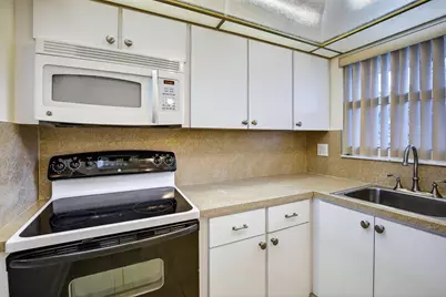 2951 Sunrise Lakes Drive E #107, Sunrise, FL 33322 - Photo 5