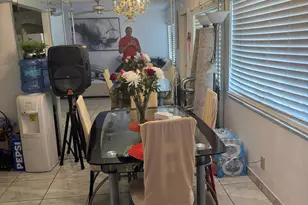 555 Purdy Ln, Palm Springs, FL 33461 - Photo 5