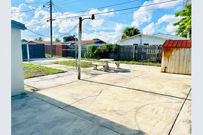 1311 W 3rd Street, Riviera Beach, FL 33404 - Photo 5