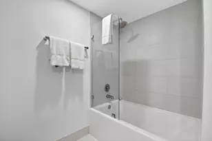 2602 E Hallandale Beach Blvd, Hallandale Beach, FL 33009 - Photo 21