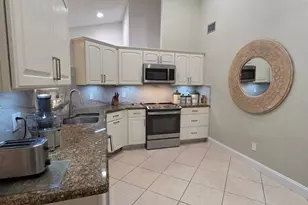 115 Ramblewood Cir, Royal Palm Beach, FL 33411 - Photo 9