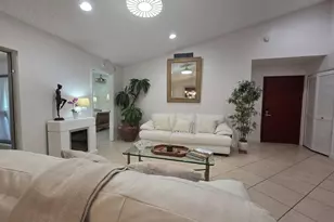 115 Ramblewood Cir, Royal Palm Beach, FL 33411 - Photo 5