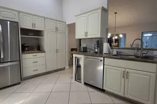 115 Ramblewood Cir, Royal Palm Beach, FL 33411 - Photo 15