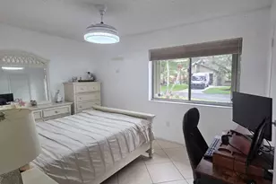 115 Ramblewood Cir, Royal Palm Beach, FL 33411 - Photo 43