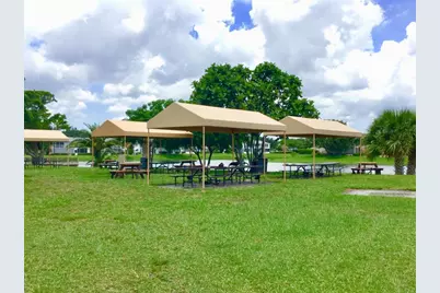 326 Camden N, West Palm Beach, FL 33417 - Photo 71