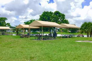 326 Camden N, West Palm Beach, FL 33417 - Photo 71